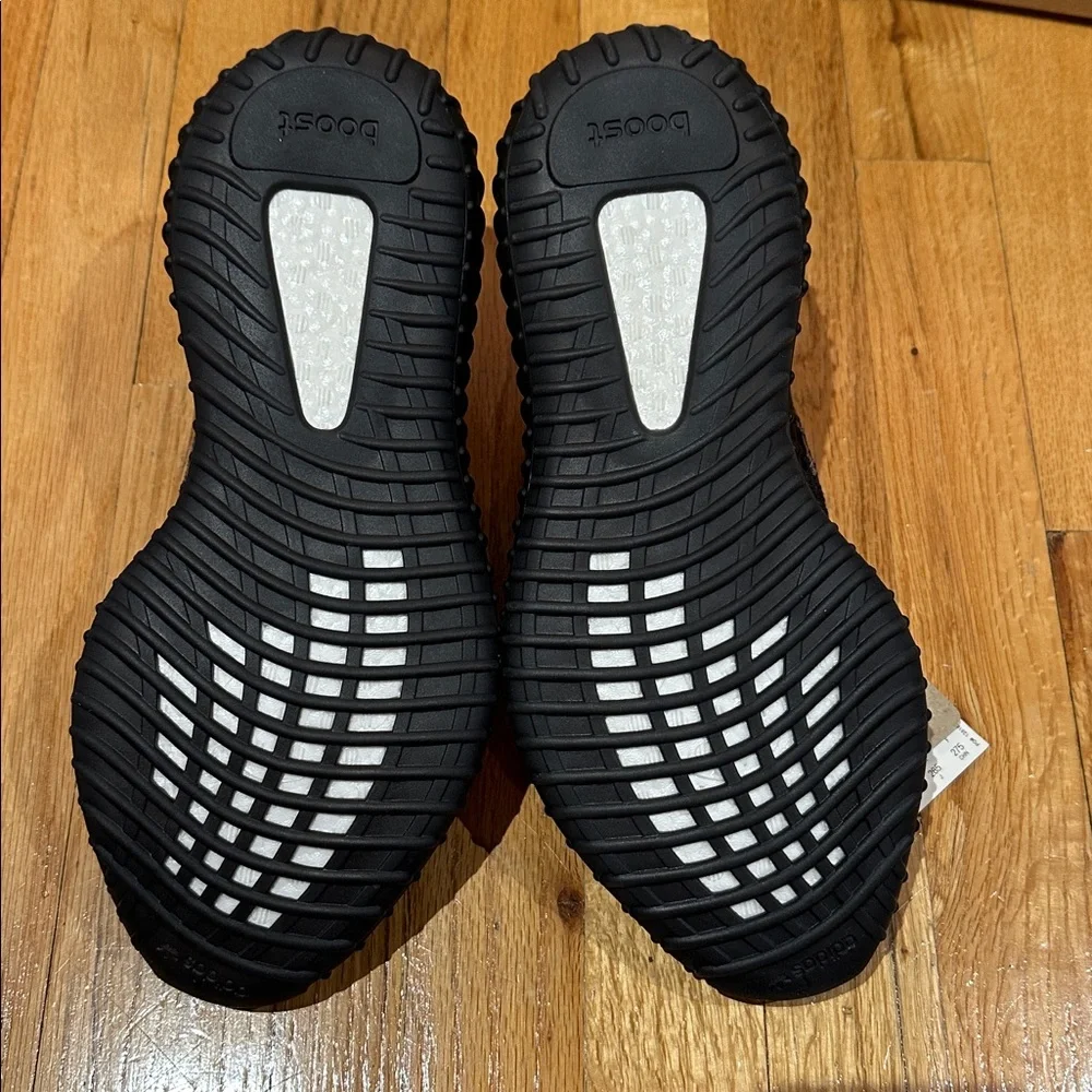 Adidas Yeezy Boost 350 V2 Brown and Black MX Rock NWT sz 10.5 - Picture 6 of 8